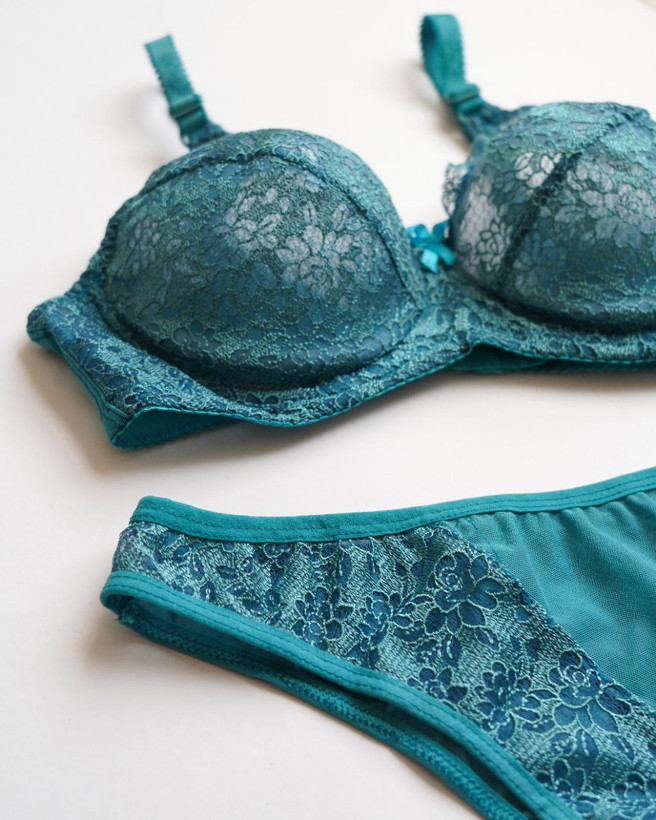 ست شورت و سوتین فنردار گیپور شارمین